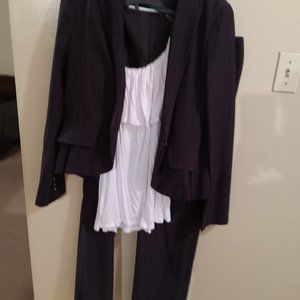 Women's suit with shirt